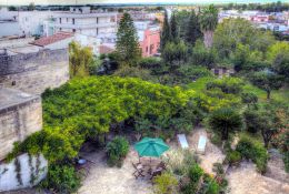 43  Atrio Esterno E Giardino Visto Dall'alto